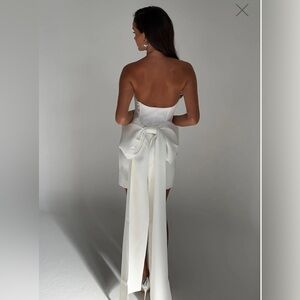 Meshki Meredith Strapless Bow Mini Dress - White Bridal Reception Dress with Bow